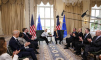 US Strikes Trade Deal With European Union
