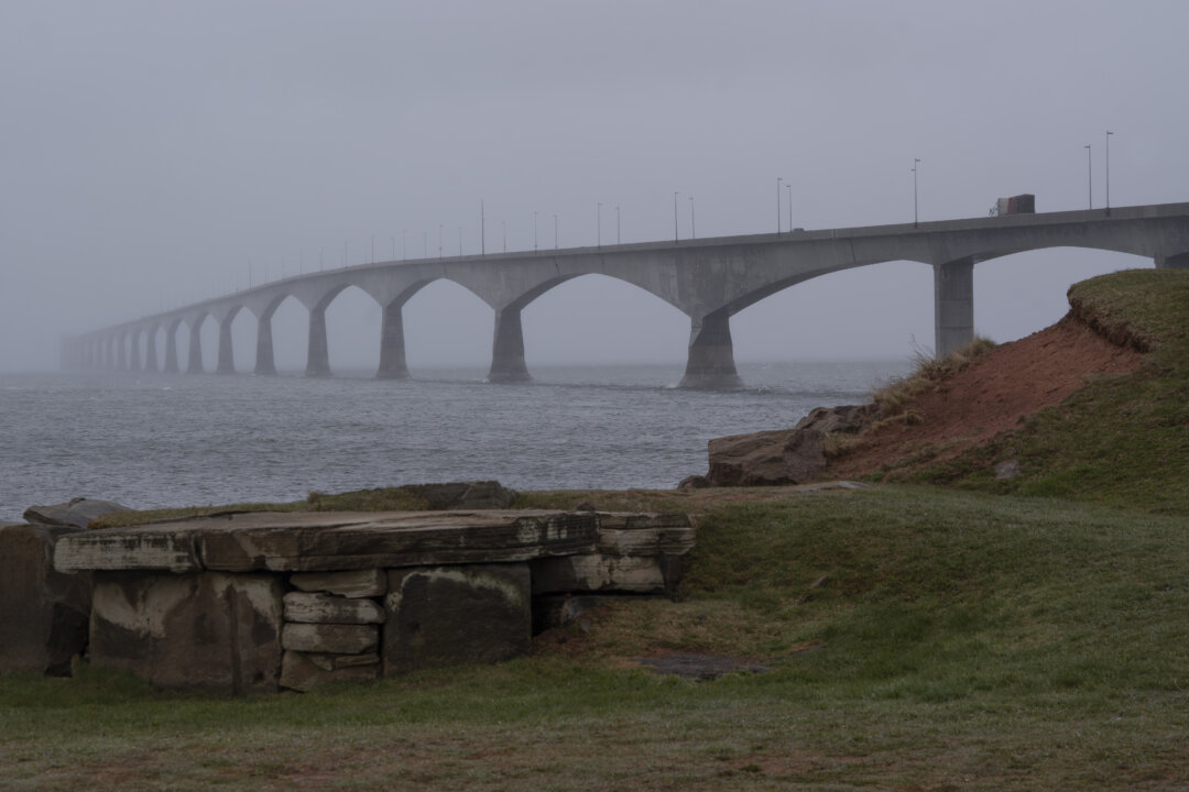 Canada Slashes Confederation Bridge and Ferry Tolls