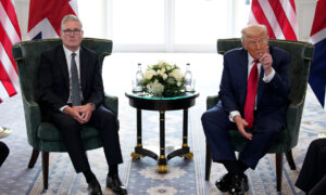Trump Sets New Deadline of 10 or 12 Days for Russia; US, China Resuming Trade Talks as Deadline Nears