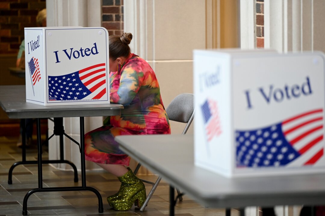 8th Circuit Restricts Private Voting Rights Suits Across Seven States