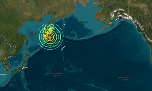 8.7 Magnitude Earthquake Off Russia Triggers Tsunami Warnings Across Northern Pacific