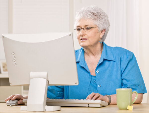 10 Best Free (Or Cheap) Online Classes for Seniors and Retirees