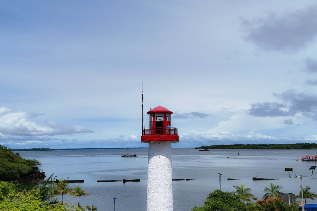 NextImg:Day in Photos: Tsunami Warning, Wildfire in Portugal, and Corn Maze