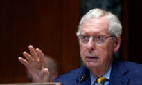 Senate Panel Approves $1 Billion for Ukraine in Pentagon Spending Bill