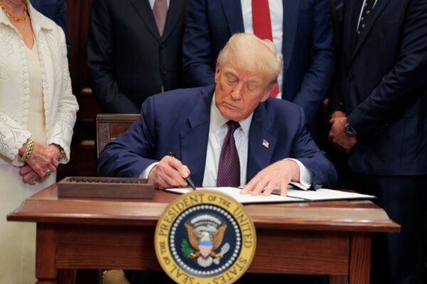 Trump Rescinds Biden’s Order on Promoting Economic Competition