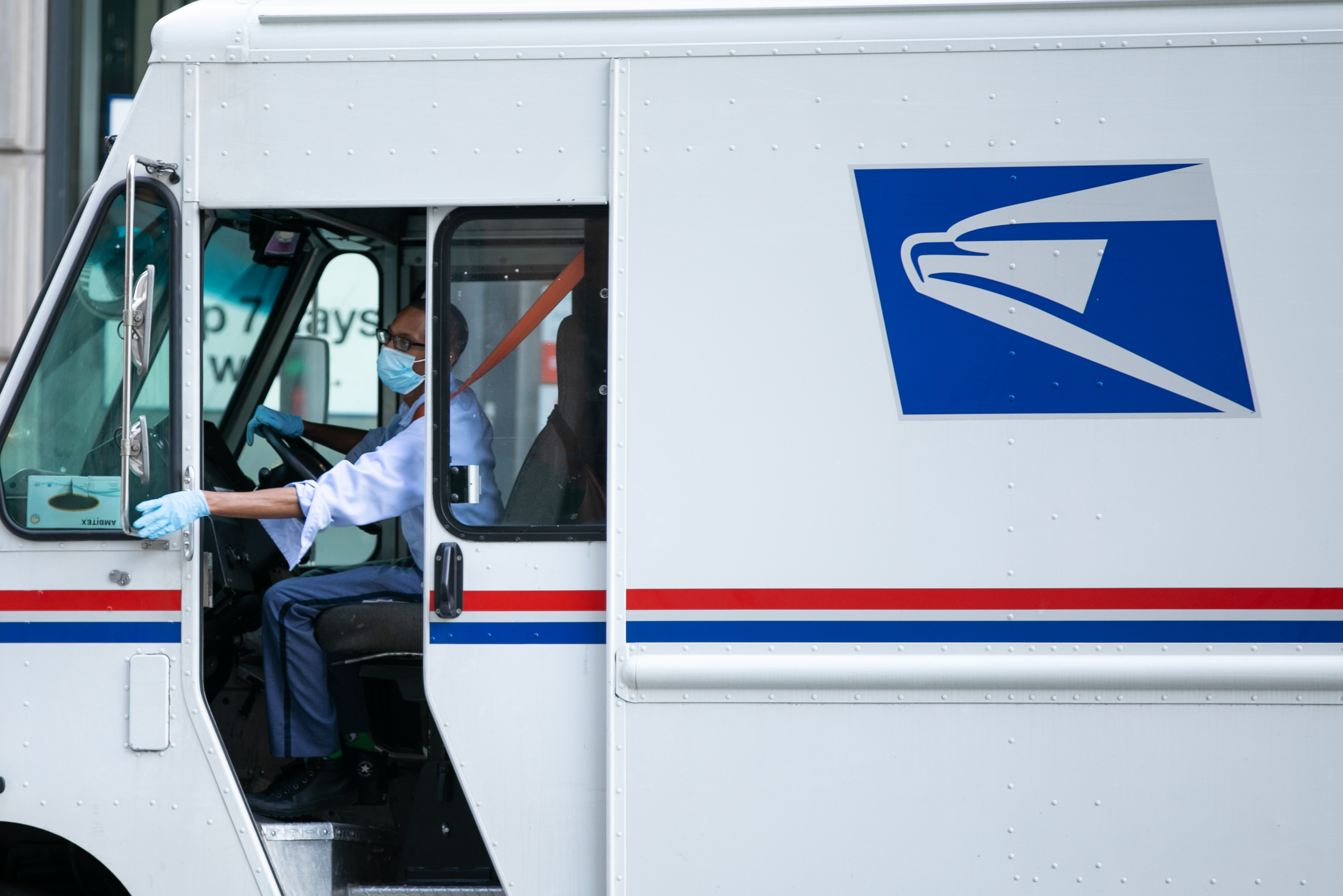 LIVE NOW: Senate Committee Examines USPS Business Model Reform