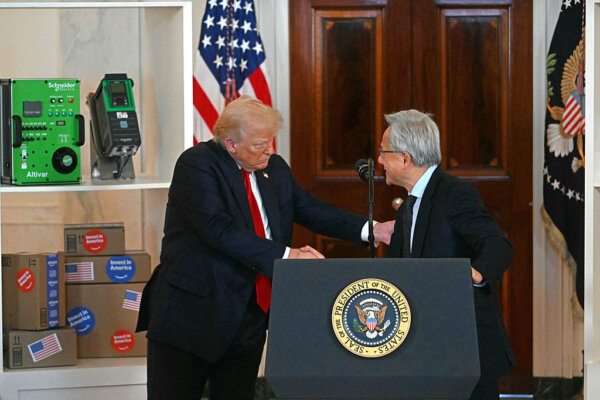 Epoch Times Photo