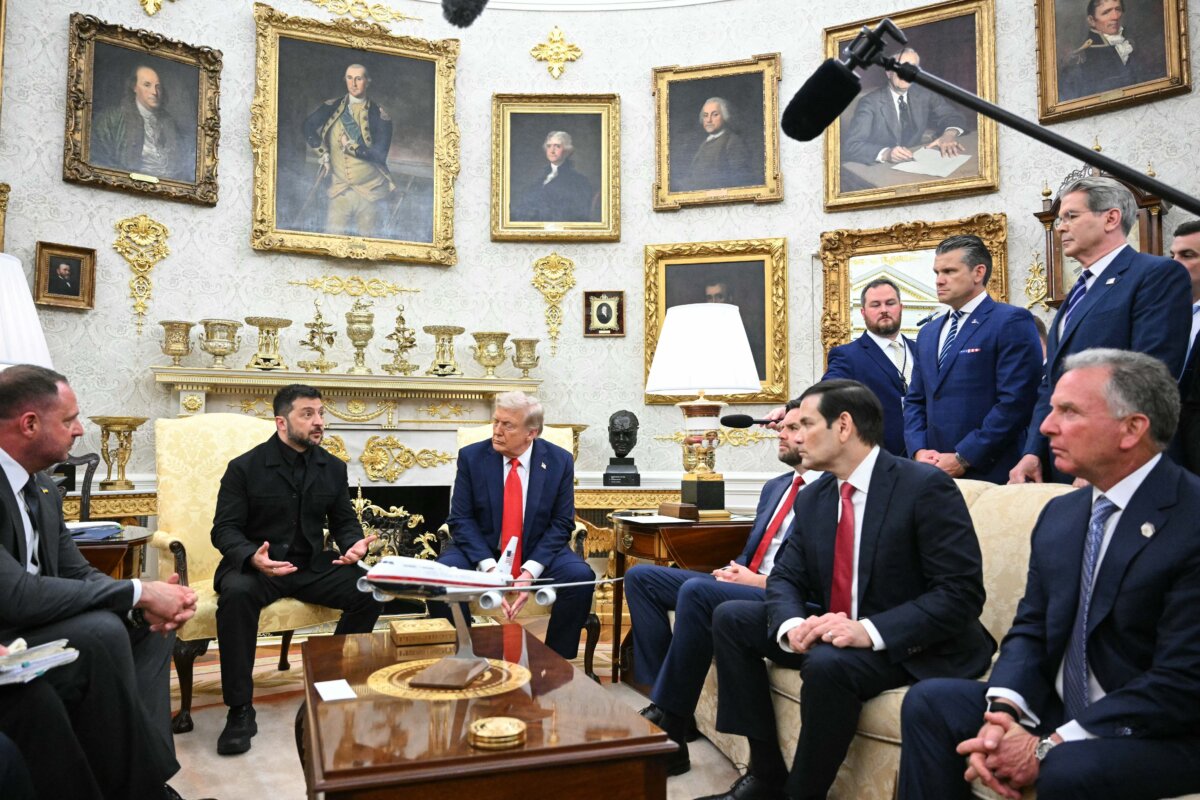 Ukrainian President Volodymyr Zelensky and U.S. President Donald Trump participate in a meeting in the Oval Office of the White House in Washington on Aug. 18, 2025. (Photo by Mandel NGAN / AFP) (Photo by MANDEL NGAN/AFP via Getty Images)
