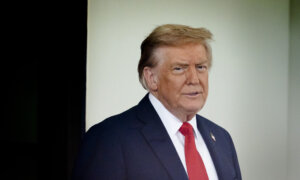 Trump Makes Oval Office Announcement (Aug. 22)