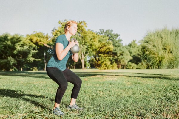 5 Single-Weight Exercises to Build Muscle With Ease