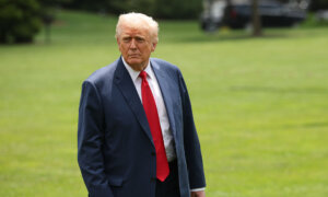 Trump Warns He Could Send Troops to Baltimore; Authorities ID 5 Who Died in New York Tour Bus Crash