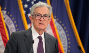 Fed’s Powell Signals Possible Rate Cut; Texas Senate to Vote on Redistricting Bill