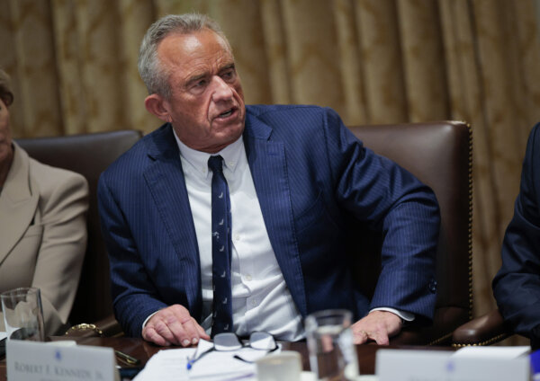 RFK Jr. Calls on Medical Schools to Ramp Up Nutrition Education