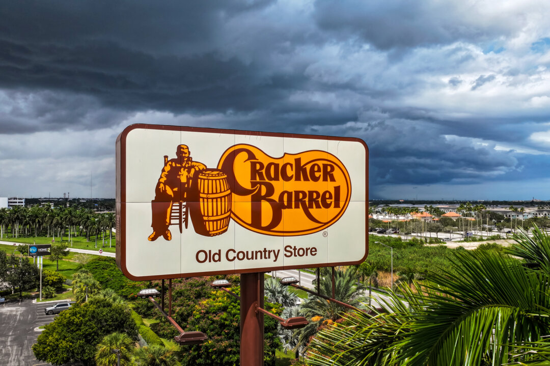 NextImg:Cracker Barrel Reverses Logo Change After Backlash–What to Know