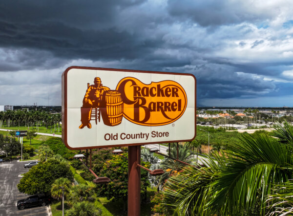 What to Know About the Sudden Cracker Barrel Logo Reversal