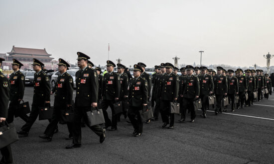 Xi’s Power Tested as 7 Officials Snubbed in CCP Leadership Shuffle