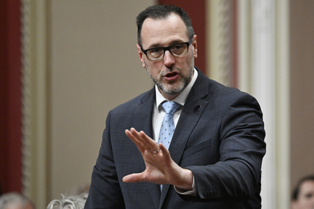 Quebec Government Says Legislation Coming to Ban Prayer in Public Spaces