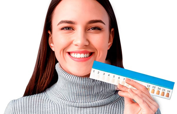 PurelyWHITE Deluxe formula combines whitening, enamel strengthening, and breath freshening in one simple product.