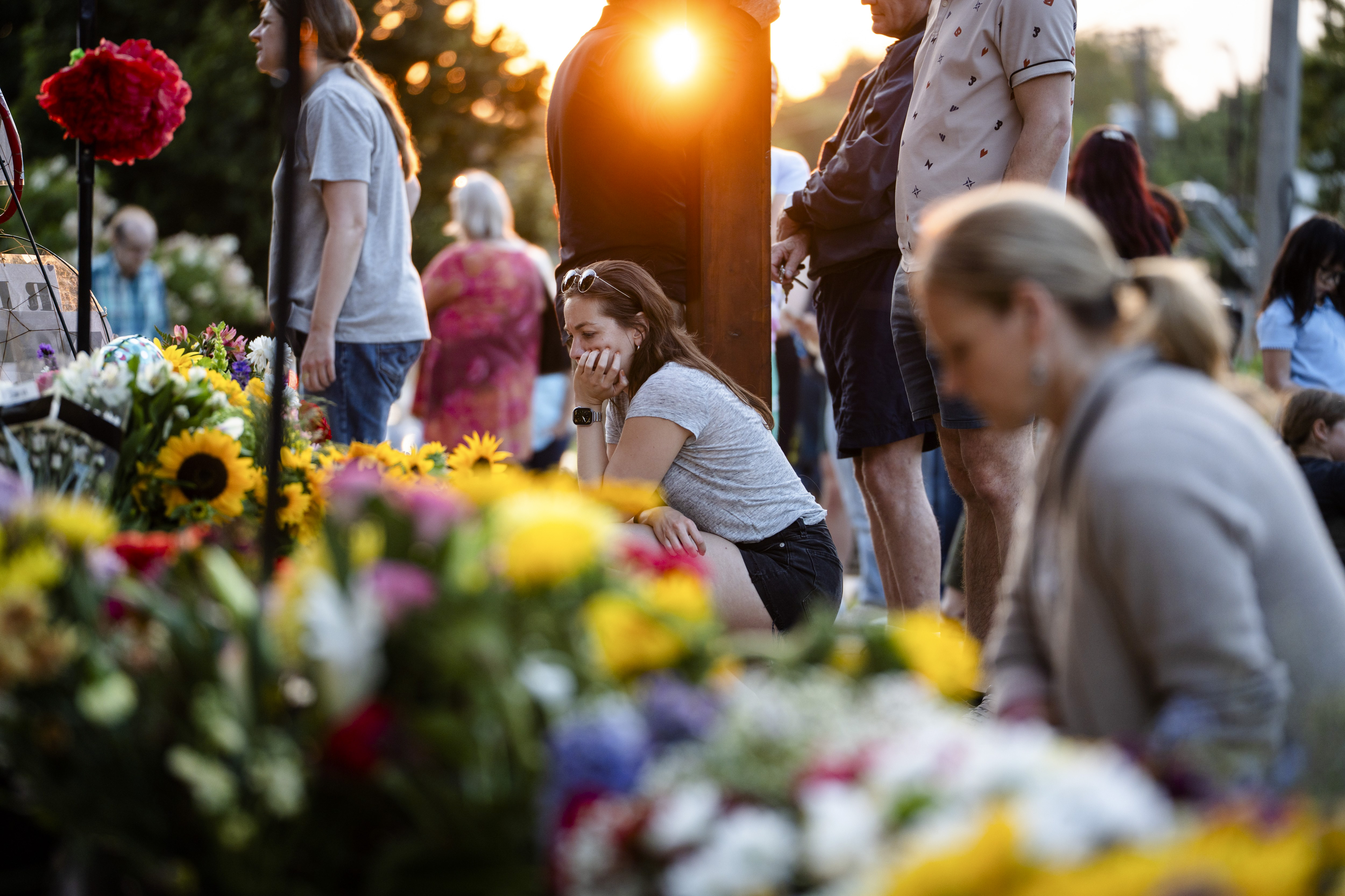 America in Photos: School Shooting Mourning, South Korean President at the White House, and Hurricane Katrina Commemoration