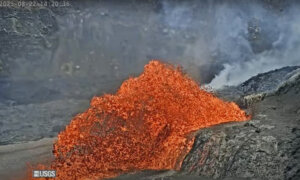 Hawaii Kīlauea Volcano Erupts Again