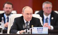 Putin Says Curbing NATO Enlargement Crucial to Ukraine Peace Deal