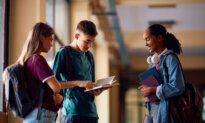 Michael Zwaagstra: Students Should Read Entire Books—Not Just Excerpts