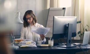 7 Success Habits of Wealthy Individuals