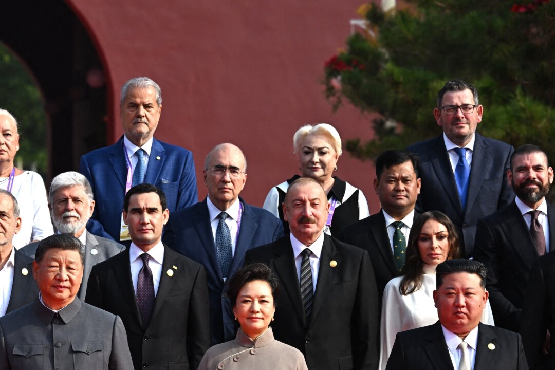 Labor Figures Criticise Dan Andrews, Bob Carr For Attending Beijing Military Events