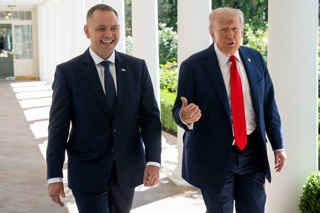 Trump Announces ‘Major Progress’ in Establishing US Army Base in Poland