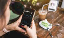 ASIC Warns ‘Finfluencers’ Over Unlicensed Advice Targeting Young Australians