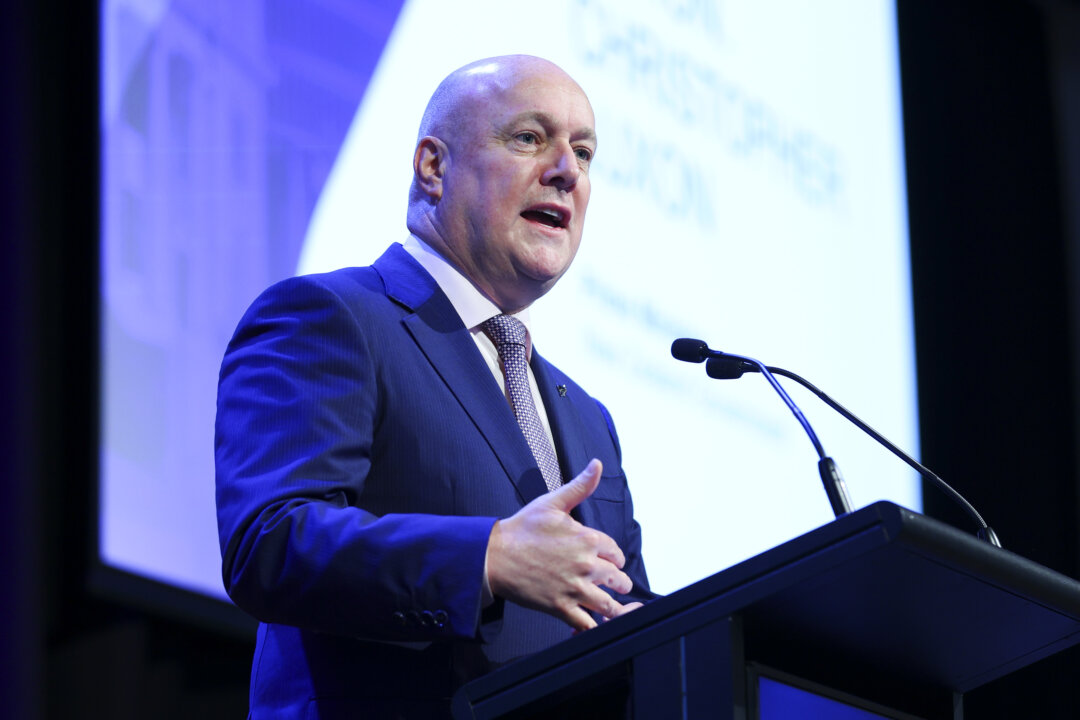 New Zealand Pledges Under-16 Social Media Ban, Big Tech Required to Infer User Age