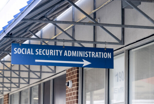 Senate Panel Examines Future of Social Security