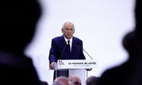 French Prime Minister Loses Confidence Vote, Triggering Collapse of Government