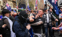 ‘I’m Not Worried’: Guard Brushes Off Neo-Nazi Attack During Immigration Rally