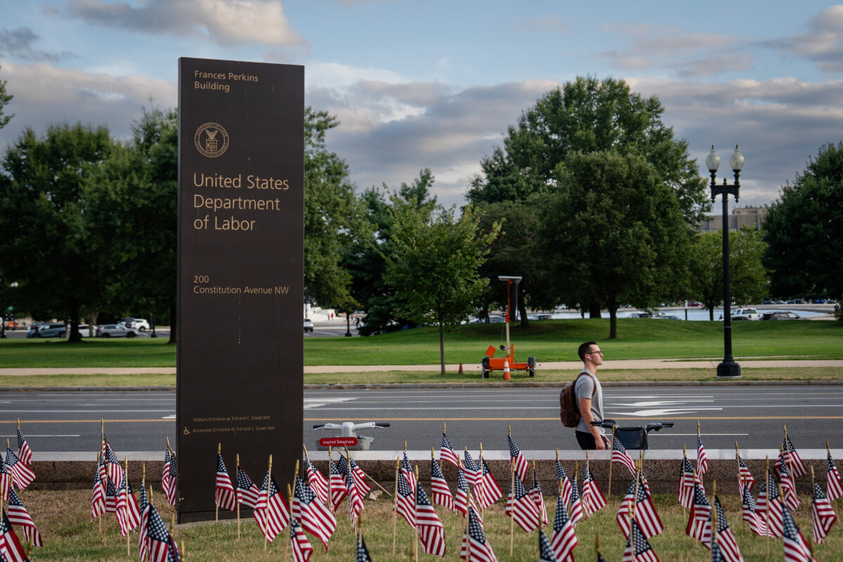 The U.S. Department of Labor in Washington on Sept. 9, 2025. (Madalina Kilroy/The Epoch Times)