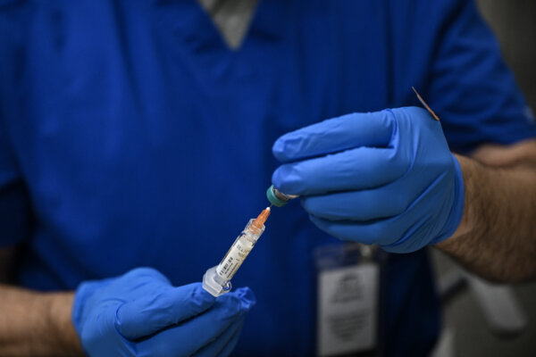 CDC Says Experts Going to Investigate Link Between Vaccines and Autism