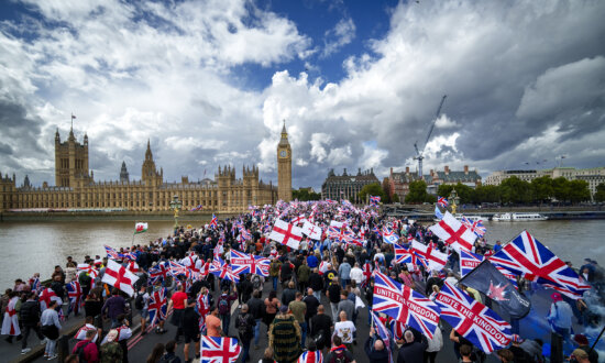 LIVE NOW: ‘Unite the Kingdom’ Holds Rally and March in Central London