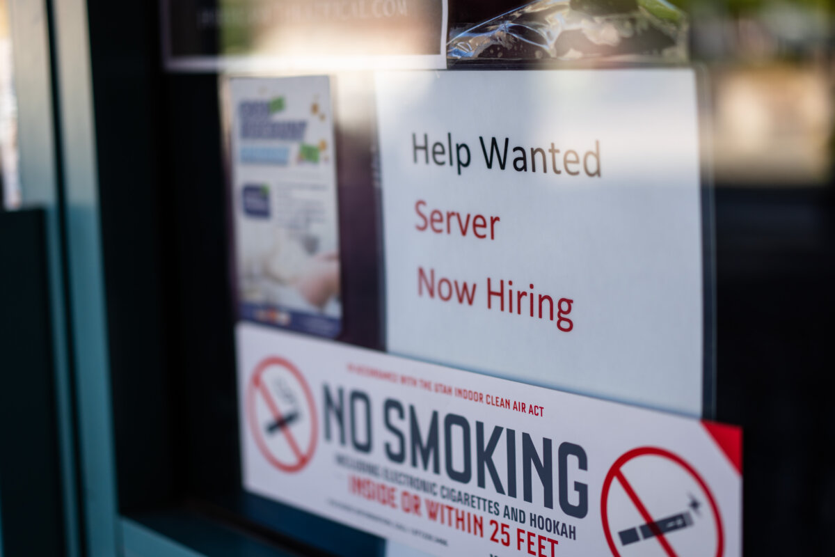 A sign reads “help wanted, server, now hiring” at a restaurant in St. George, Utah, on Sept. 15, 2025. (Madalina Kilroy/The Epoch Times)