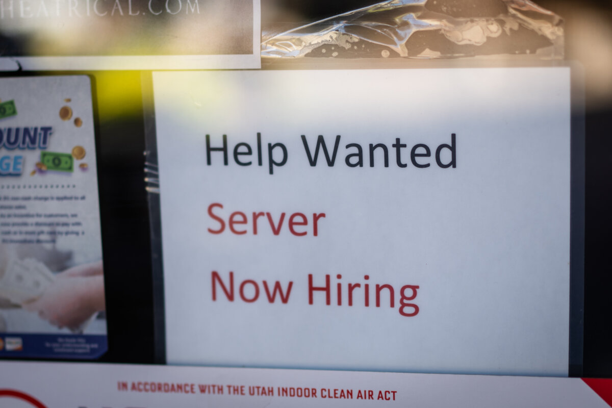 A sign reads “help wanted, server, now hiring” at a restaurant in St. George, Utah, on Sept. 15, 2025. (Madalina Kilroy/The Epoch Times)