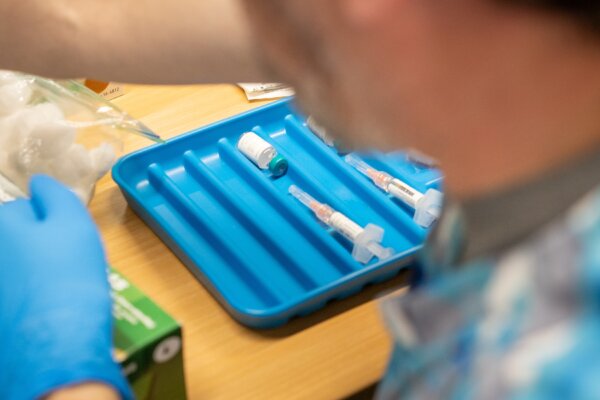 Vaccine Researcher Wanted for Fraud Is Arrested, Being Extradited to US