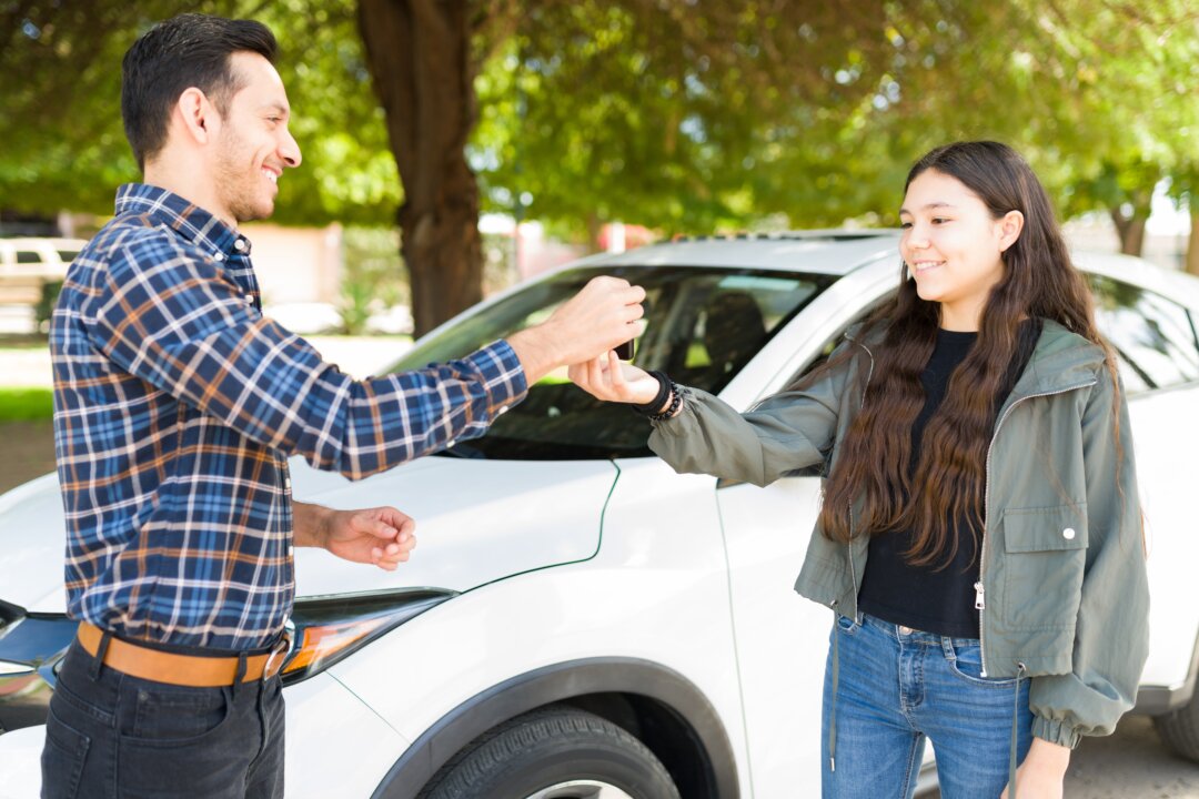 How to Help Your Teen Reduce Car Insurance Costs