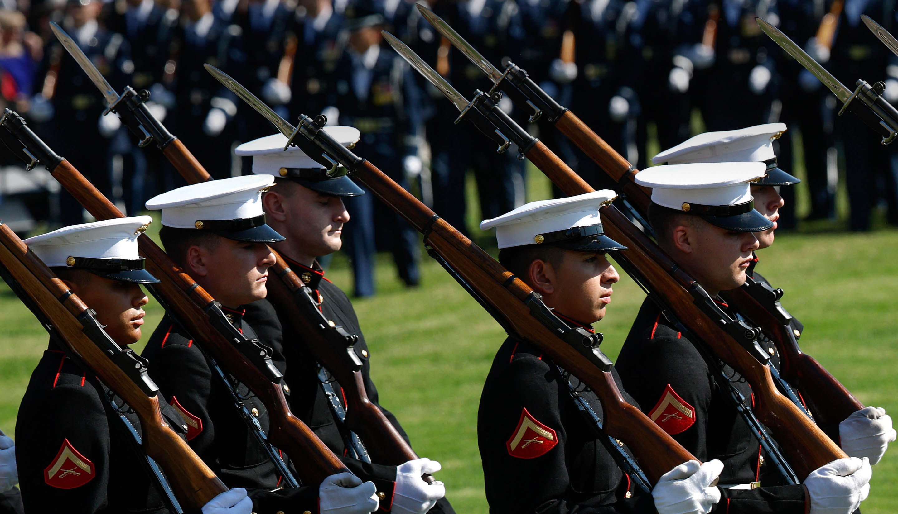 Day in Photos: POW/MIA Recognition Day, New iPhone 17 Launch, and Demonstration in Venezuela