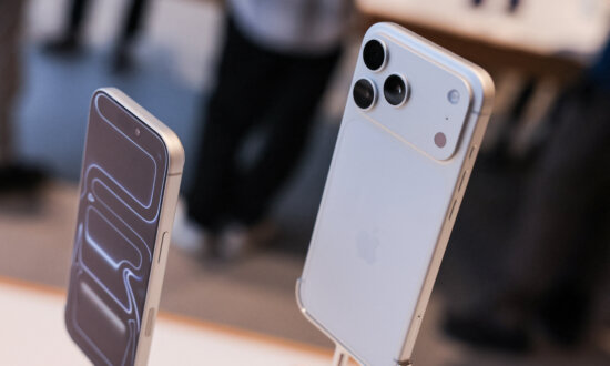 Apple Expands US Chip Production in $30 Billion Broadcom Deal