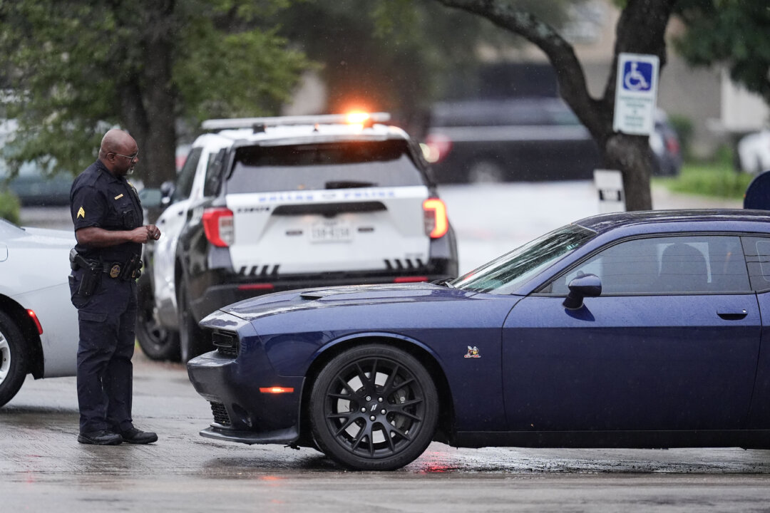 1 Dead, 2 Injured in Shooting at Dallas ICE Facility; Suspect ...