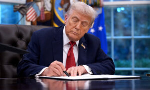 LIVE NOW: Trump Signs Executive Orders (Sept. 30)
