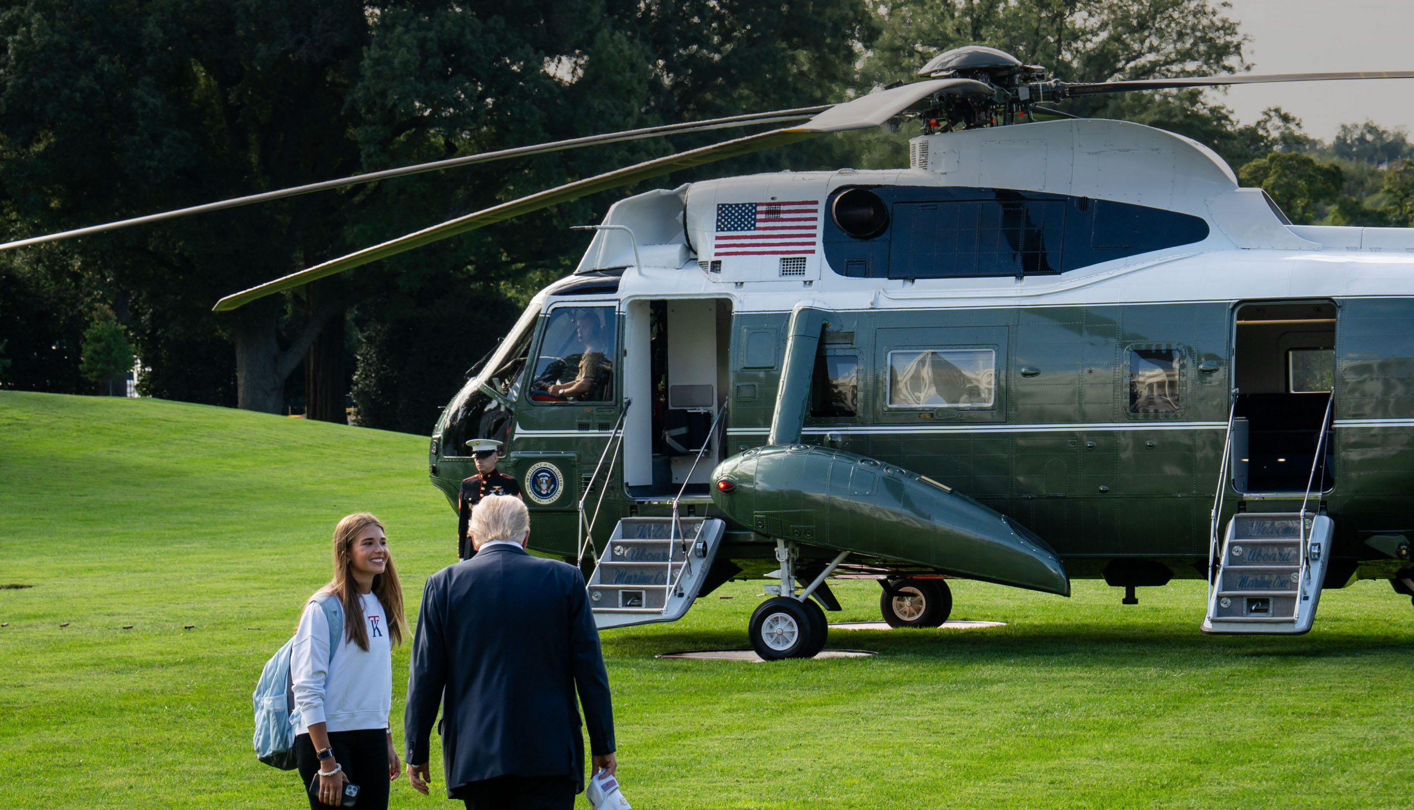 Day in Photos: Ryder Cup Golf Competition, Netanyahu Addresses the UN, Wildfire in Indonesia