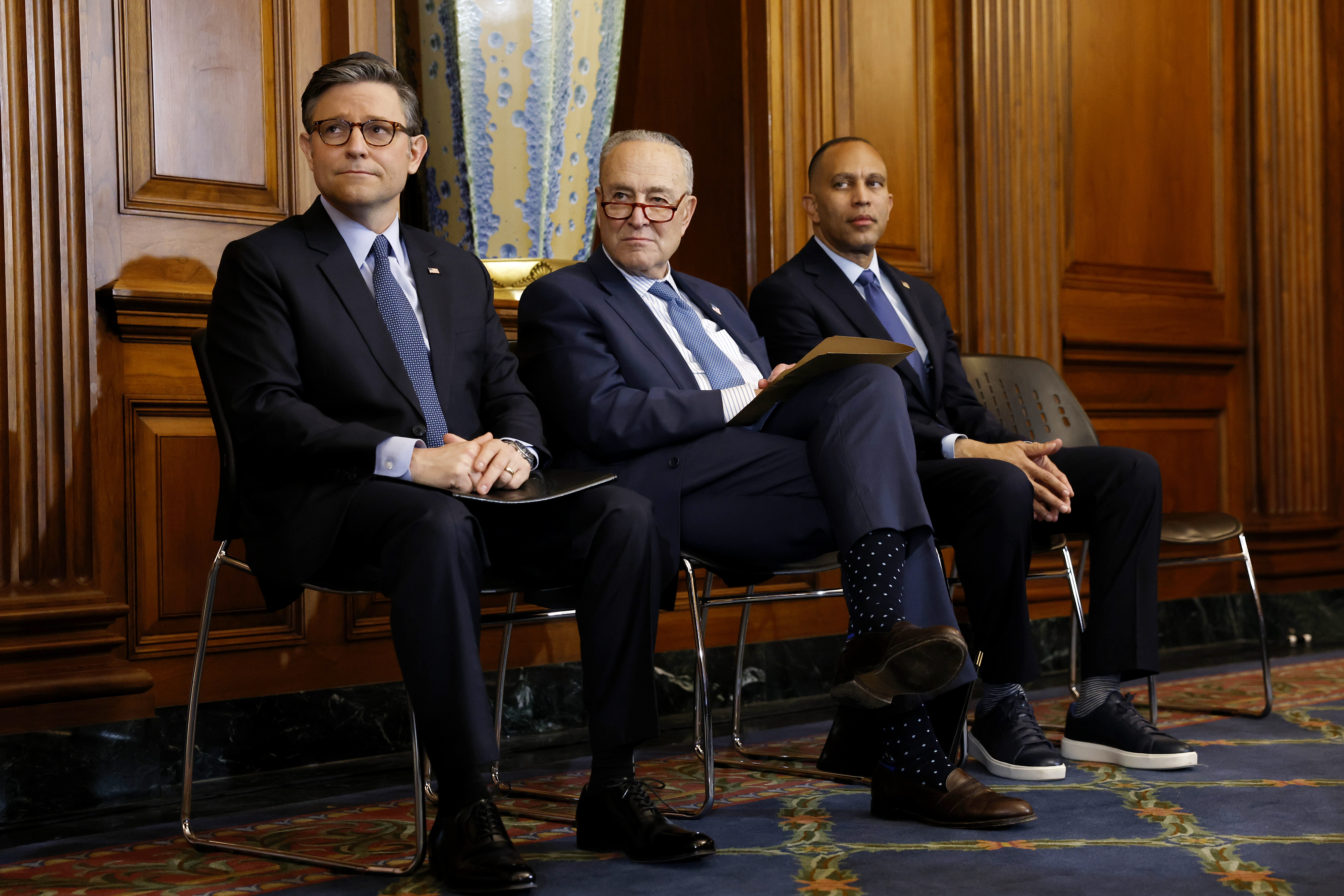 Republican, Democratic Leaders Dig In in Shutdown Standoff Ahead of Meeting With Trump