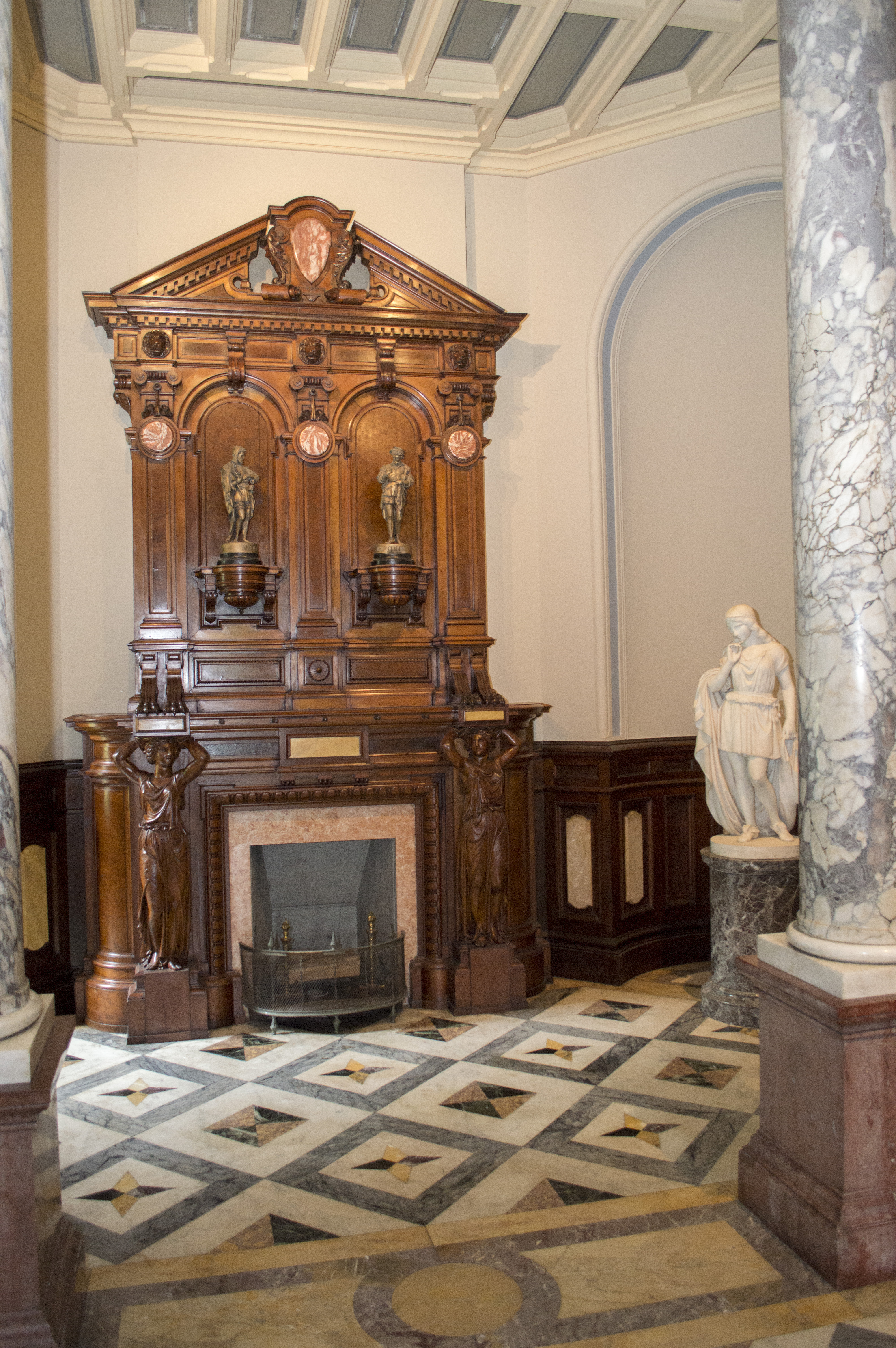 Lockwood-Mathews Mansion Museum