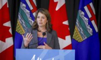 Alberta to Pitch New BC Coast Pipeline to Major Projects Office