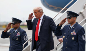 Trump Defends Chicago National Guard Deployment Plans; 100,000 People Have Left Gaza
